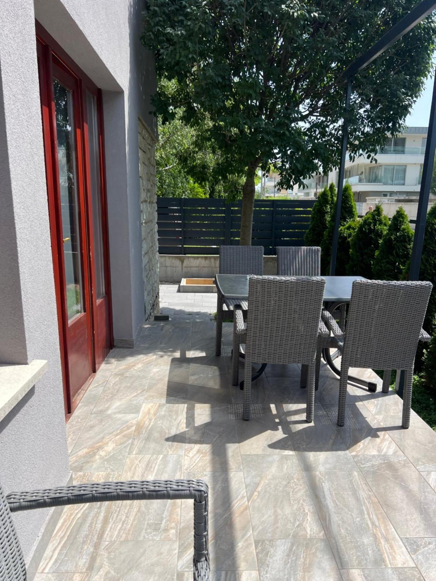 Hullam Apartman Balatonlelle Bagian luar foto